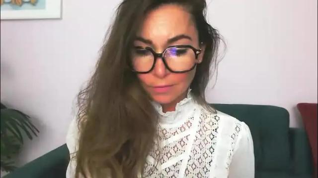 Image 8 of delilah_sweet Stream on Chaturbate on 1 month ago