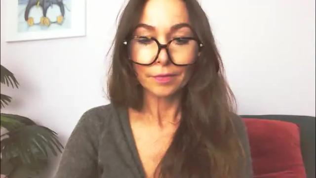 Image 7 of delilah_sweet Stream on Chaturbate on 27 days ago