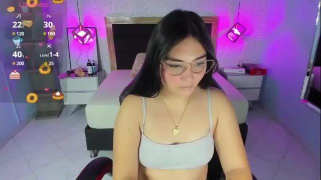 Image 4 of delilaquinn Stream on Chaturbate on 23 days ago
