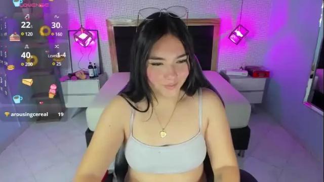 Image 8 of delilaquinn Stream on Chaturbate on 23 days ago
