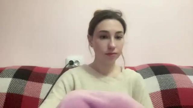 Image 3 of deliverysmile Stream on Chaturbate on 14 months ago
