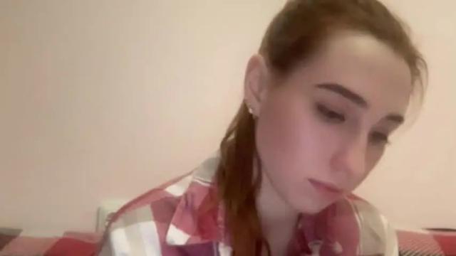Image 2 of deliverysmile Stream on Chaturbate on 13 months ago