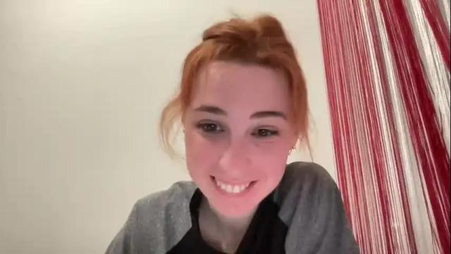 Image 2 of deliverysmile Stream on Chaturbate on 1 month ago
