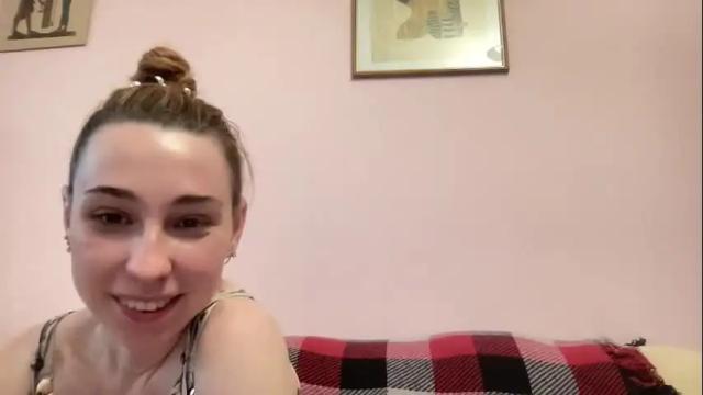 Image 2 of deliverysmile Stream on Chaturbate on 4 months ago