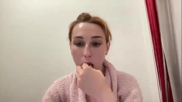 Image 6 of deliverysmile Stream on Chaturbate on 3 months ago