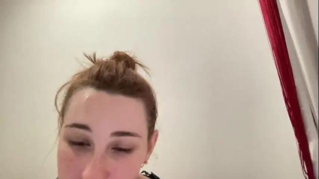 Image 11 of deliverysmile Stream on Chaturbate on 3 months ago