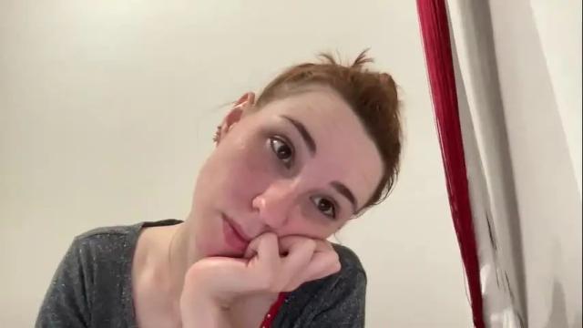 Image 2 of deliverysmile Stream on Chaturbate on 3 months ago