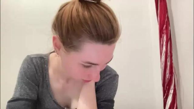 Image 12 of deliverysmile Stream on Chaturbate on 2 months ago