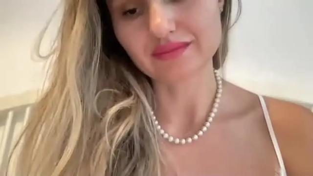 Image 3 of dellicya Stream on Chaturbate on 3 months ago