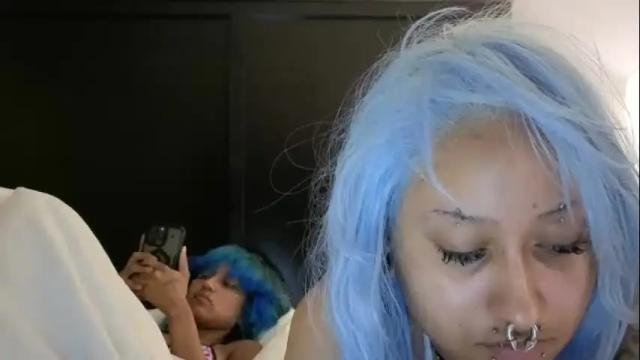 Image 4 of deluxxxeblu Stream on Chaturbate on 3 months ago