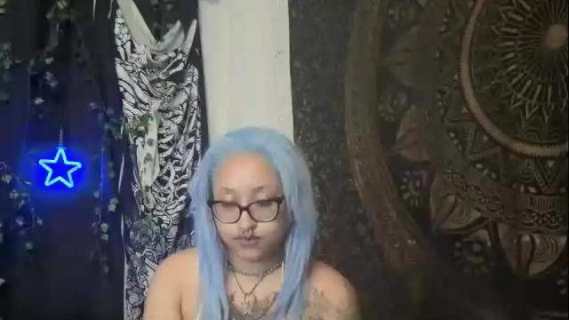 Image 6 of deluxxxeblu Stream on Chaturbate on 3 months ago