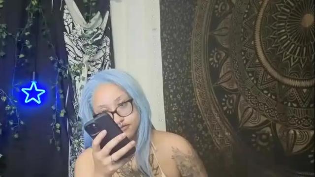 Image 8 of deluxxxeblu Stream on Chaturbate on 3 months ago