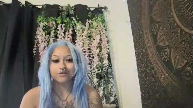 Image 10 of deluxxxeblu Stream on Chaturbate on 2 months ago