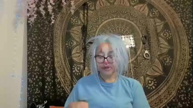 Image 11 of deluxxxeblu Stream on Chaturbate on 2 months ago