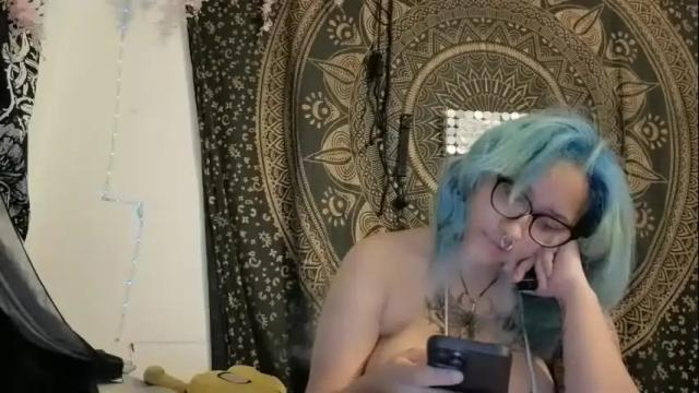 Image 11 of deluxxxeblu Stream on Chaturbate on 1 month ago