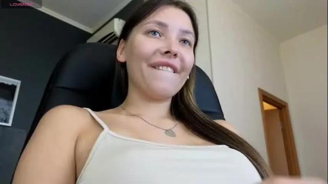 Image 10 of demi_loran Stream on Chaturbate on 2 months ago