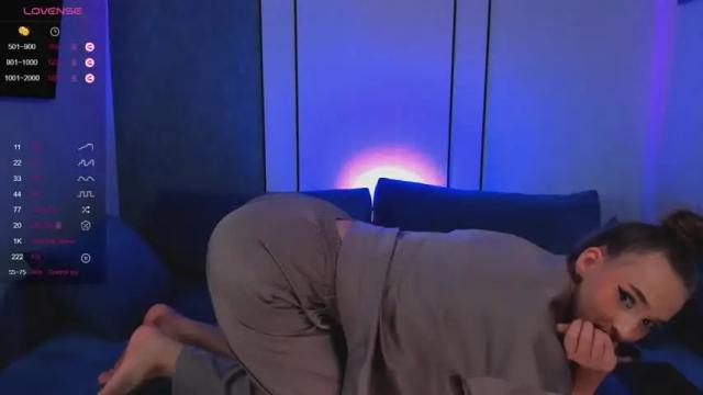 Image 6 of demitins Stream on Chaturbate on 14 months ago