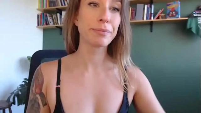 Image 2 of demmetria Stream on Chaturbate on 1 month ago
