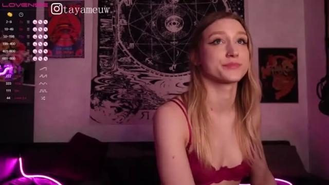 Image 12 of demonesslove Stream on Chaturbate on 16 months ago