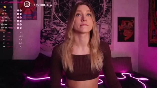 Image 7 of demonesslove Stream on Chaturbate on 16 months ago