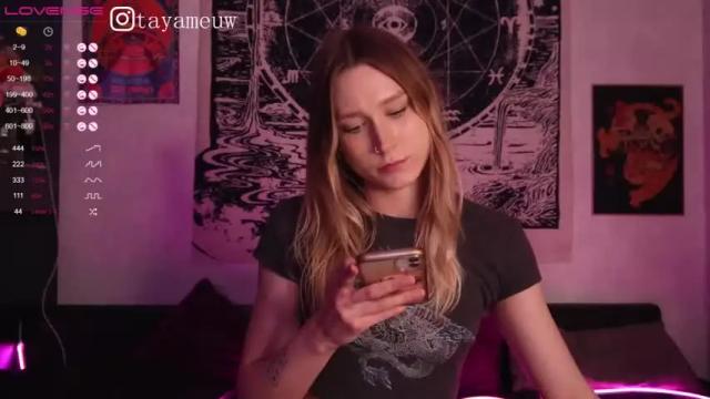Image 11 of demonesslove Stream on Chaturbate on 15 months ago