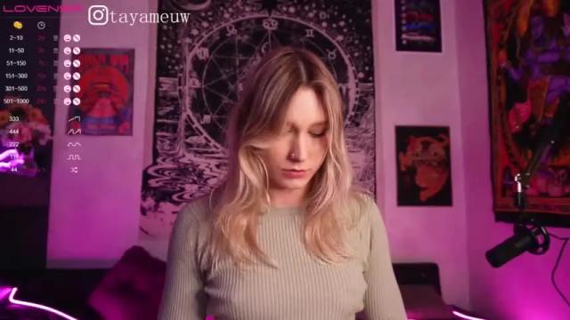 Image 8 of demonesslove Stream on Chaturbate on 14 months ago