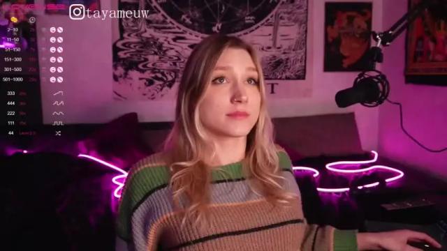 Image 7 of demonesslove Stream on Chaturbate on 13 months ago