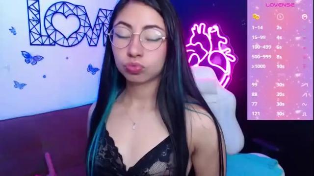 Image 4 of demyanderson_ Stream on Chaturbate on 2 months ago