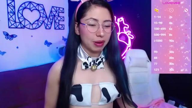 Image 2 of demyanderson_ Stream on Chaturbate on 1 month ago