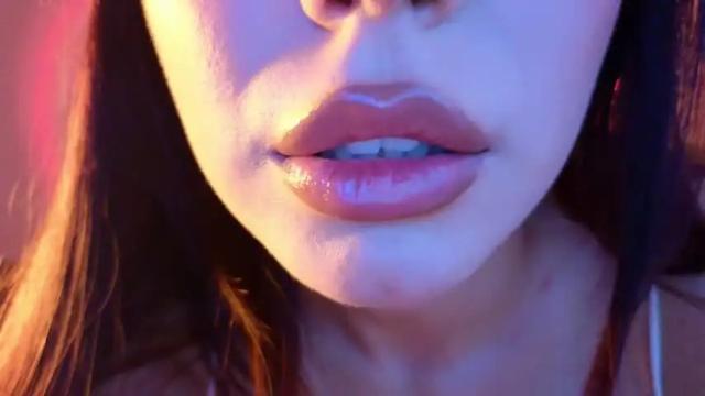 Image 10 of deniseone Stream on Chaturbate on 3 months ago