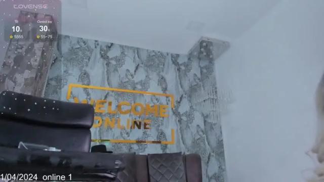Image 2 of denisevillareal Stream on Chaturbate on 12 months ago