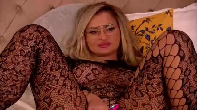 Image 7 of denisseperry Stream on Chaturbate on 10 days ago