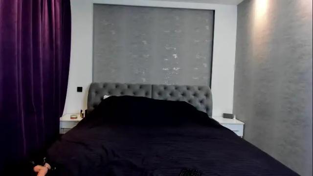 Image 2 of denizze1 Stream on Chaturbate on 25 days ago