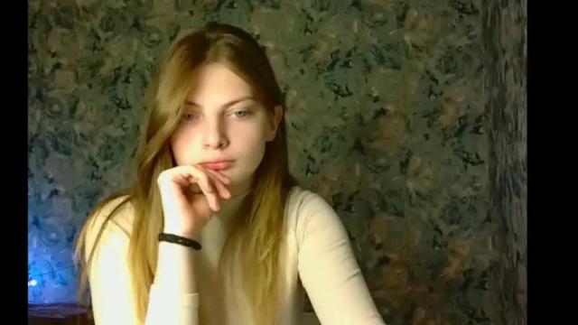 Image 8 of denni_polinoska Stream on Chaturbate on 19 months ago