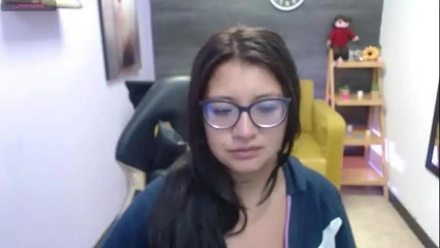 Image 3 of dennis_palacio Stream on Chaturbate on 1 month ago