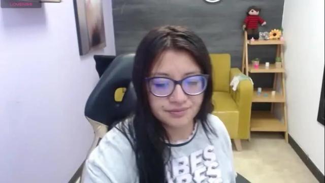 Image 6 of dennis_palacio Stream on Chaturbate on 1 month ago