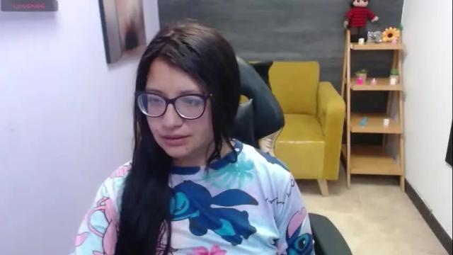 Image 3 of dennis_palacio Stream on Chaturbate on 28 days ago
