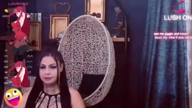 Image 4 of denychantall Stream on Chaturbate on 14 months ago