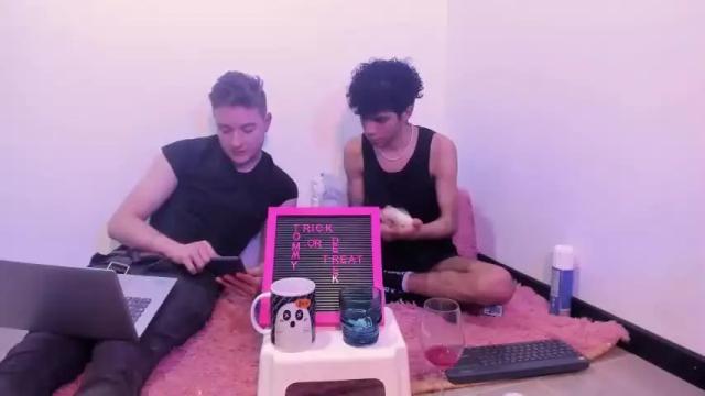 Image 12 of dereck_mason Stream on Chaturbate on 19 months ago
