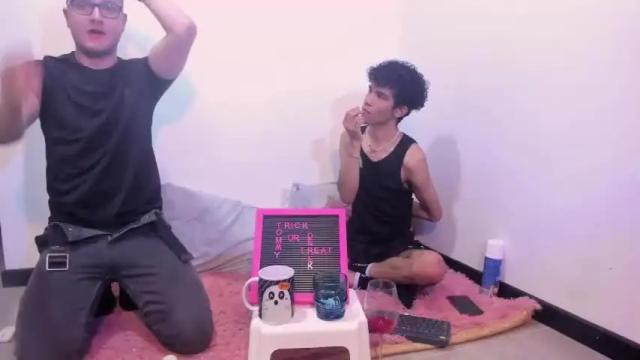 Image 7 of dereck_mason Stream on Chaturbate on 19 months ago