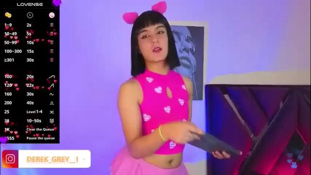 Image 2 of derek_greyy_ Stream on Chaturbate on 2 months ago