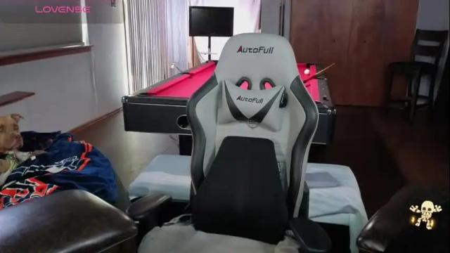 Thumbnail 3, derrick_and_brittany's Stream at Chaturbate, 1 month ago