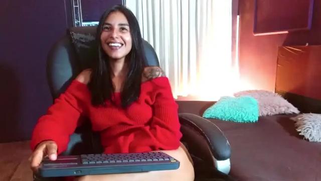 Image 8 of desi_latin Stream on Chaturbate on 19 months ago