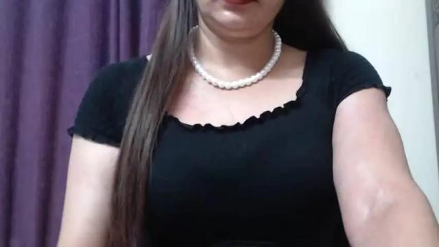 Image 11 of desi_maisa130 Stream on Chaturbate on 19 months ago
