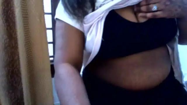 Image 12 of desi_punjabn Stream on Chaturbate on 13 months ago