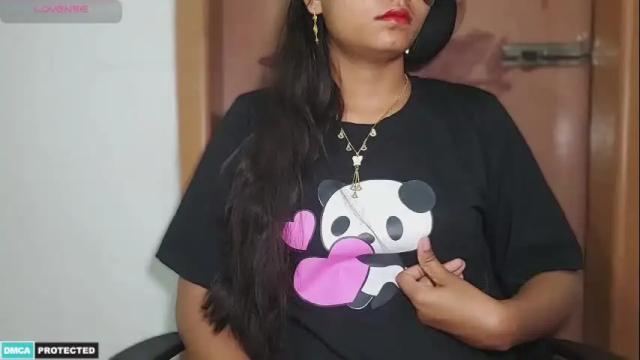 Image 2 of desicoupleshow Stream on Chaturbate on 1 month ago