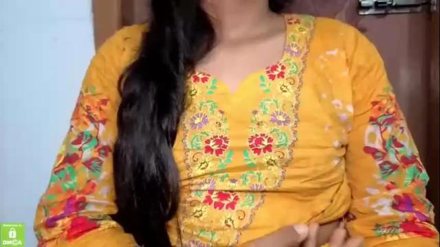 Image 12 of desicoupleshow Stream on Chaturbate on 2 months ago