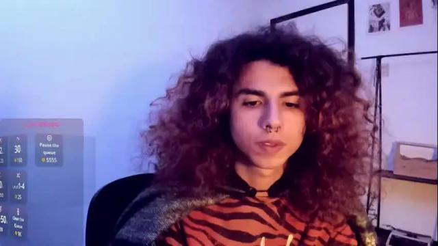Image 3 of desidias Stream on Chaturbate on 15 days ago