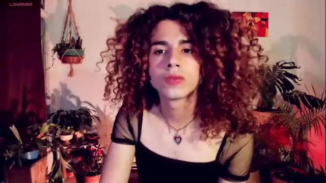 Image 10 of desidias Stream on Chaturbate on 25 days ago