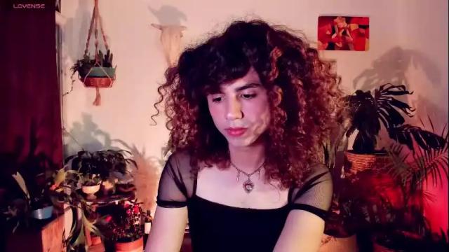 Image 12 of desidias Stream on Chaturbate on 25 days ago